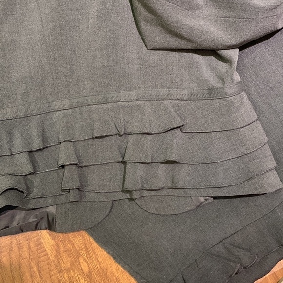 Blazer  and Skirt set - Picture 5 of 5